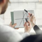 Inequação do 1.º e 2.º Graus: como resolver e exercícios