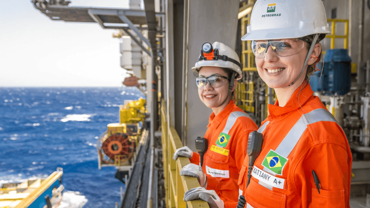 Vai ter concurso da Petrobras em 2025? O que devo estudar para o concurso da Petrobras? Qual o curso que mais aprova na Petrobras? É difícil entrar na Petrobras?