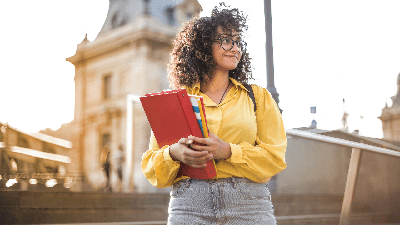 O que estudar para um concurso da educação? O que cai na prova da Sedu? Quanto ganha um agente de suporte educacional no ES? Vai ter concurso para professores em 2024?