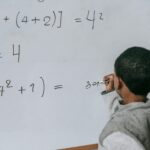 O que é raciocínio sequencial? Quais são os 3 tipos de raciocínio lógico? Quais são as 4 formas de raciocínio? Qual a ordem correta para estudar raciocínio lógico?