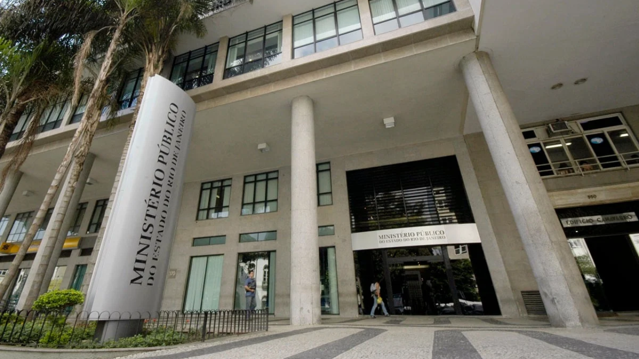 UFMT processo seletivo Professor de Matemática UFMT Inscrições UFMT 2025 Vaga de professor no Campus Várzea Grande Salário de professor substituto UFMT Como ser professor na UFMT Seleção de docentes UFMT Prova didática para professor substituto Edital UFMT Matemática Contratação temporária de professor na UFMT