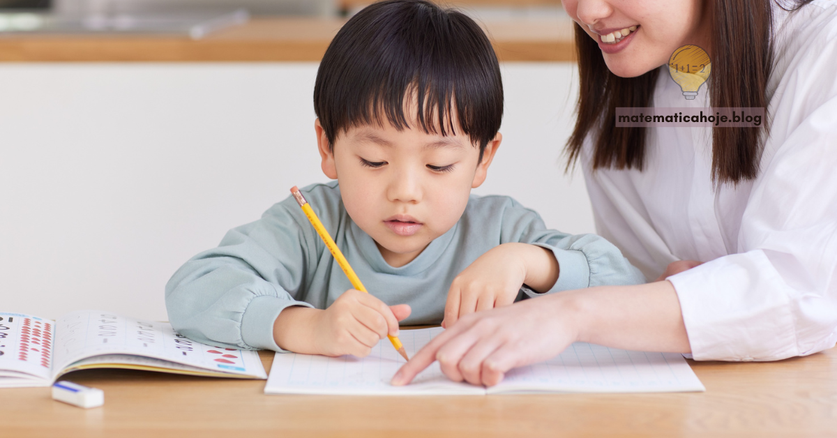 Caderno de estudos e símbolos matemáticos — começando do zero